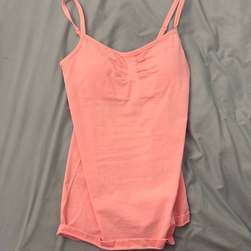 Pink tank top